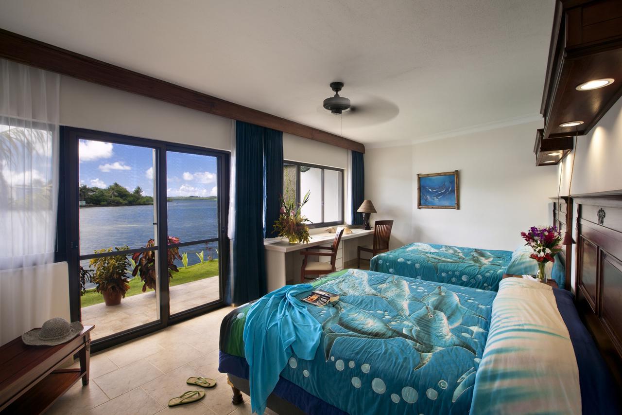 קולוניה Manta Ray Bay Resort מראה חיצוני תמונה