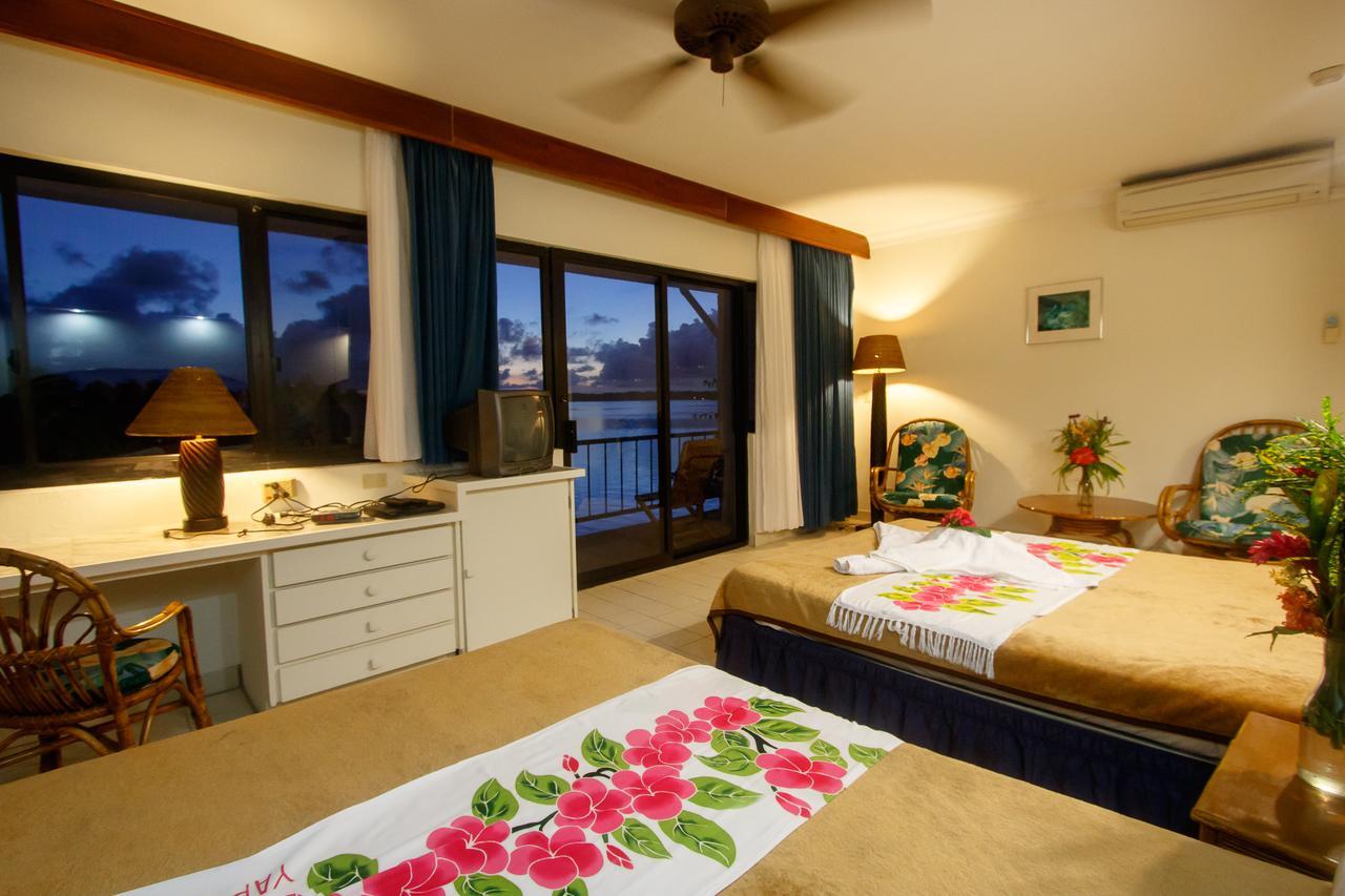 קולוניה Manta Ray Bay Resort מראה חיצוני תמונה